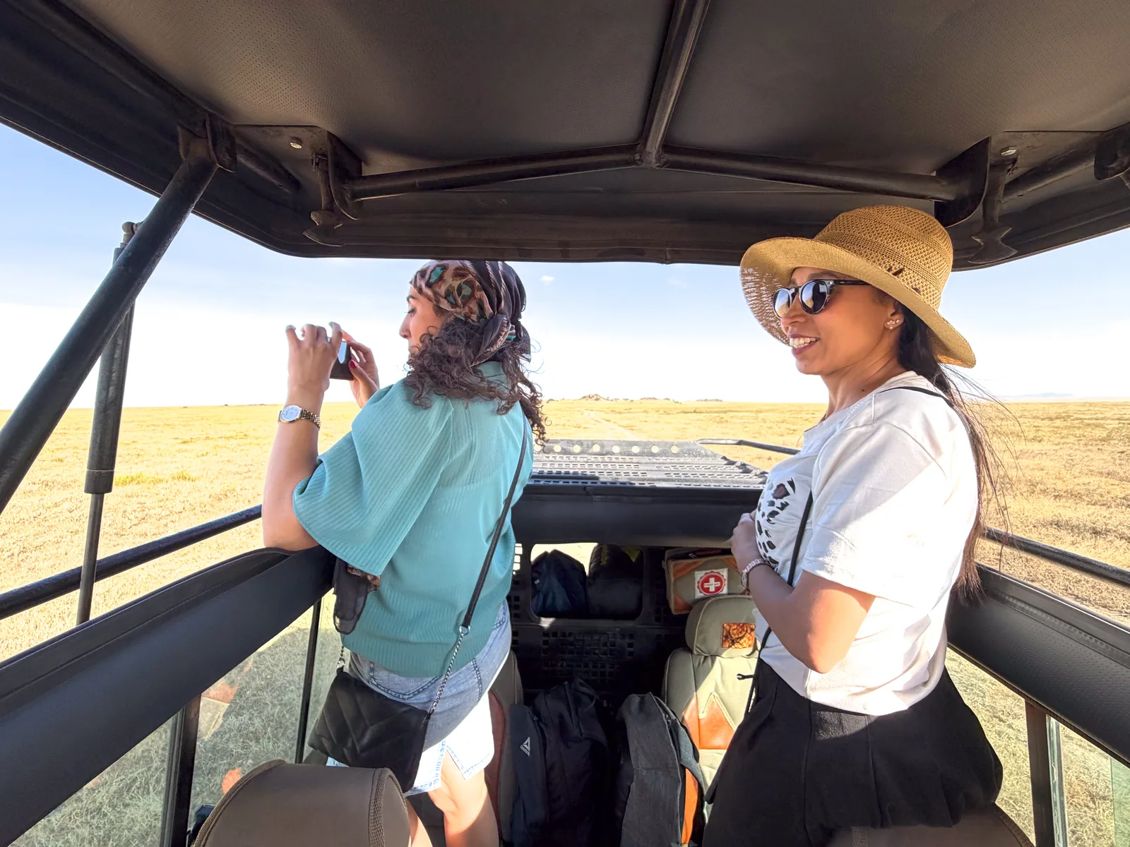 Nature & Comfort: 3 Days Exploring Tarangire, Ngorongoro & Manyara – Zanzibar Return