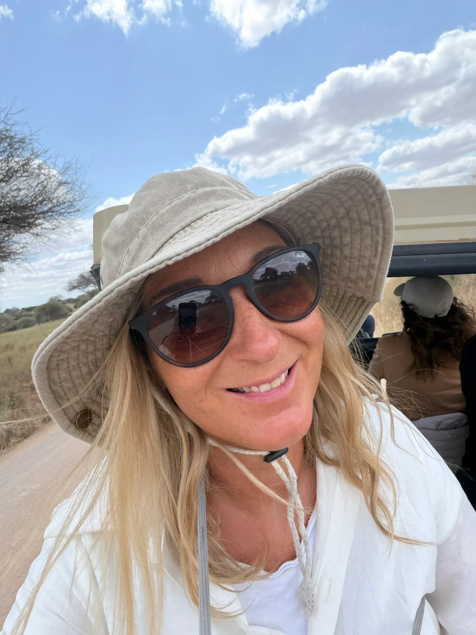 2-Day Luxury Fly-In Safari: Tarangire & Ngorongoro Crater – Zanzibar Return